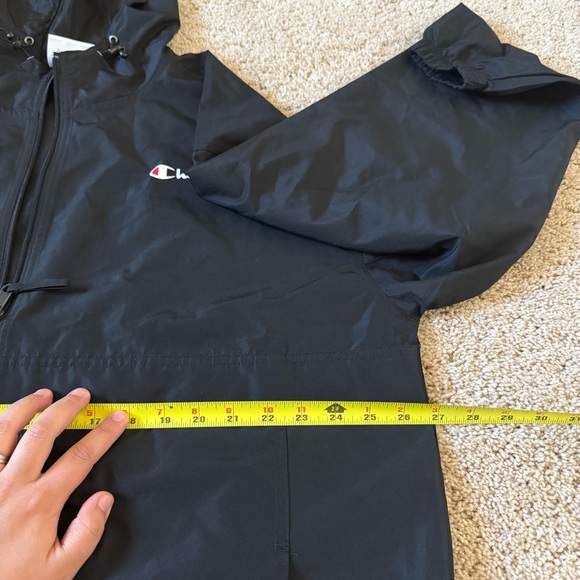 Champion‎ Men's Black Stadium Packable Jacket Script Windbreaker Jacket Size 2XL - Picture 4 of 9